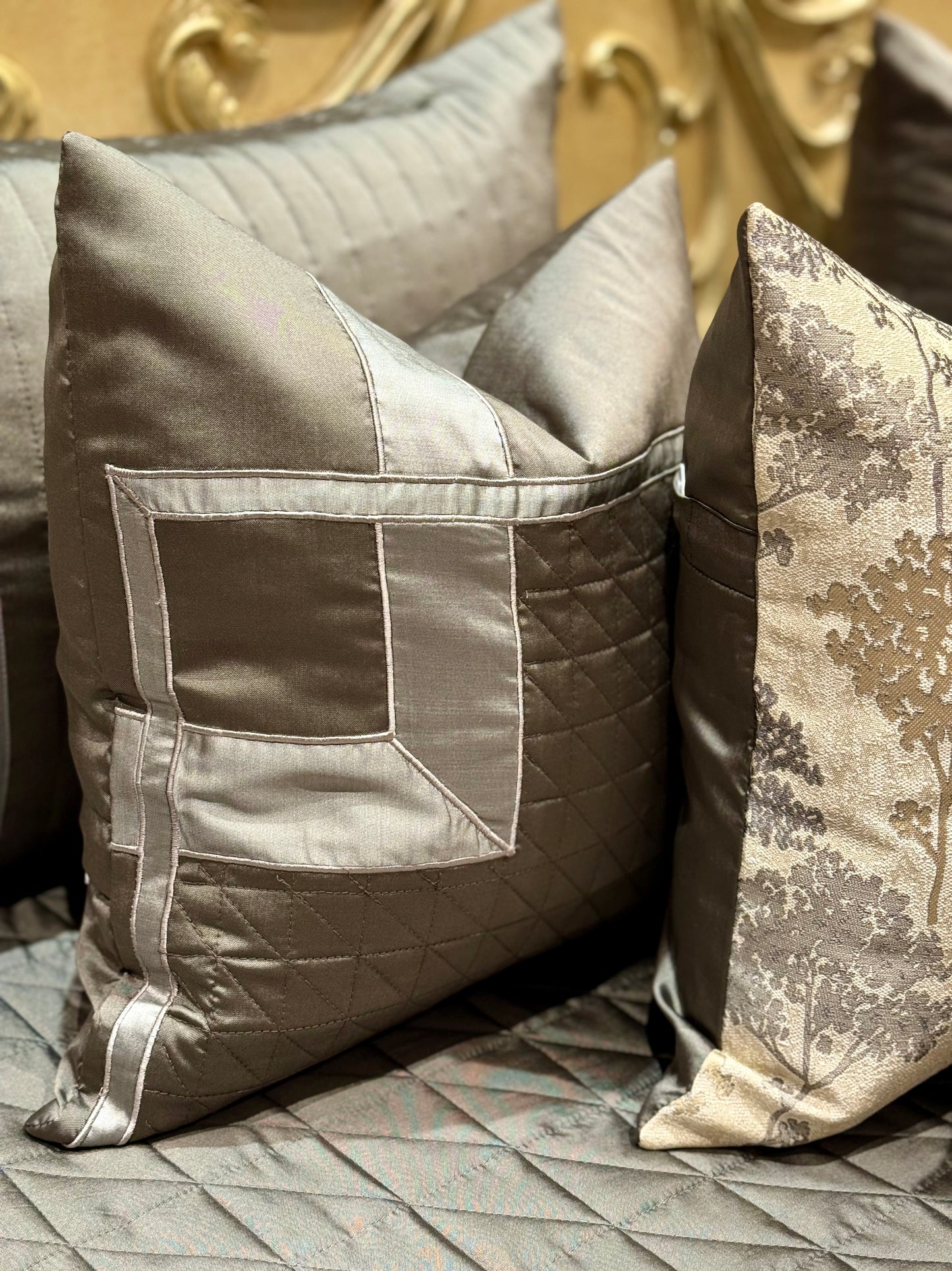 The Grey Forest Bedding Set