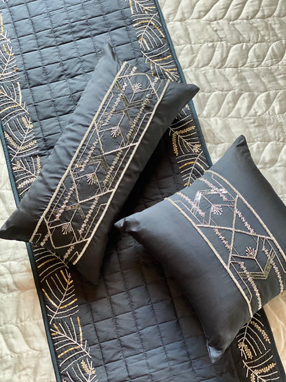 THE AURORA BEDDING SET