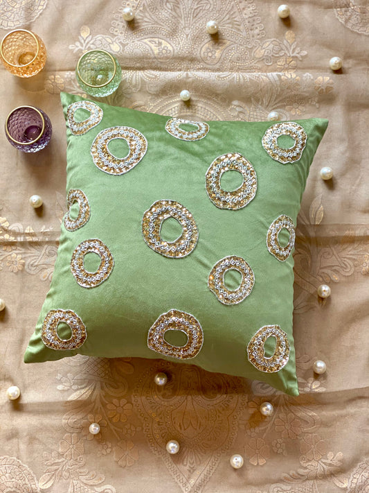 THE GREEN CIRCULAR DREAMS CUSHION COVER