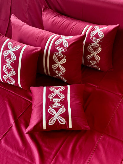 THE MAROON COCOON BEDSHEET SET