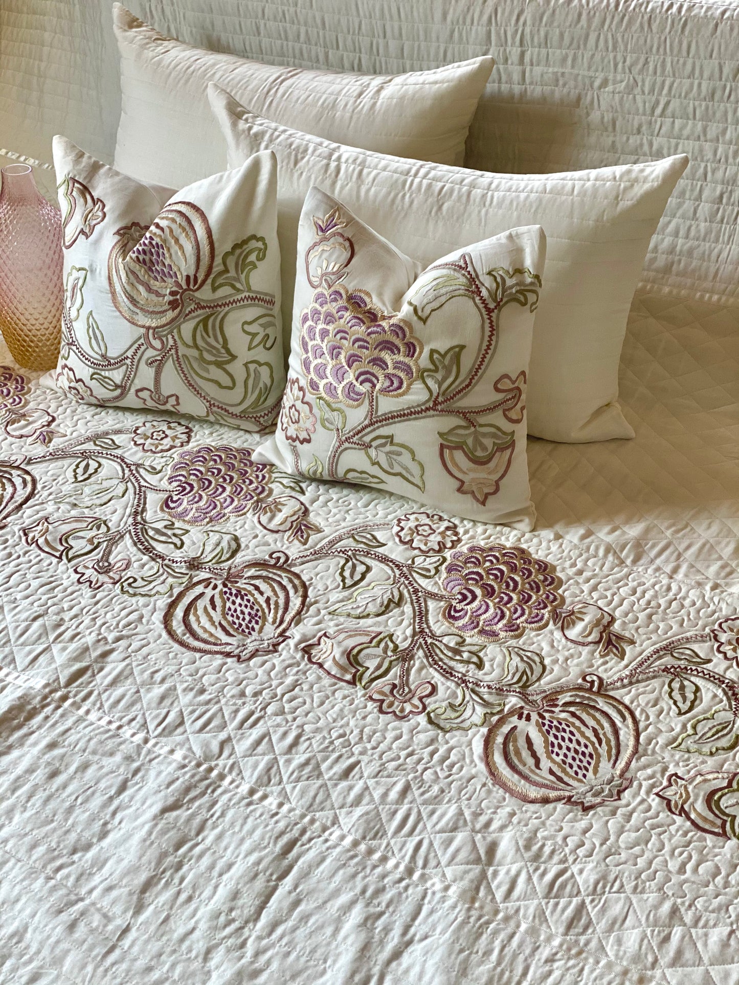 THE GRAPEVINE BEDDING SET