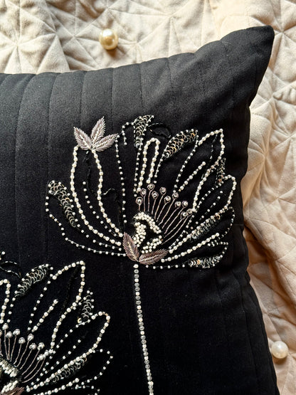 THE MAYFAIR ACCENT CUSHION~IN NOIR