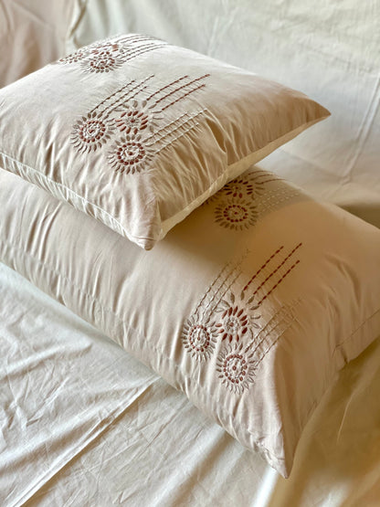 THE BEIGE MANDALA BEDSHEET