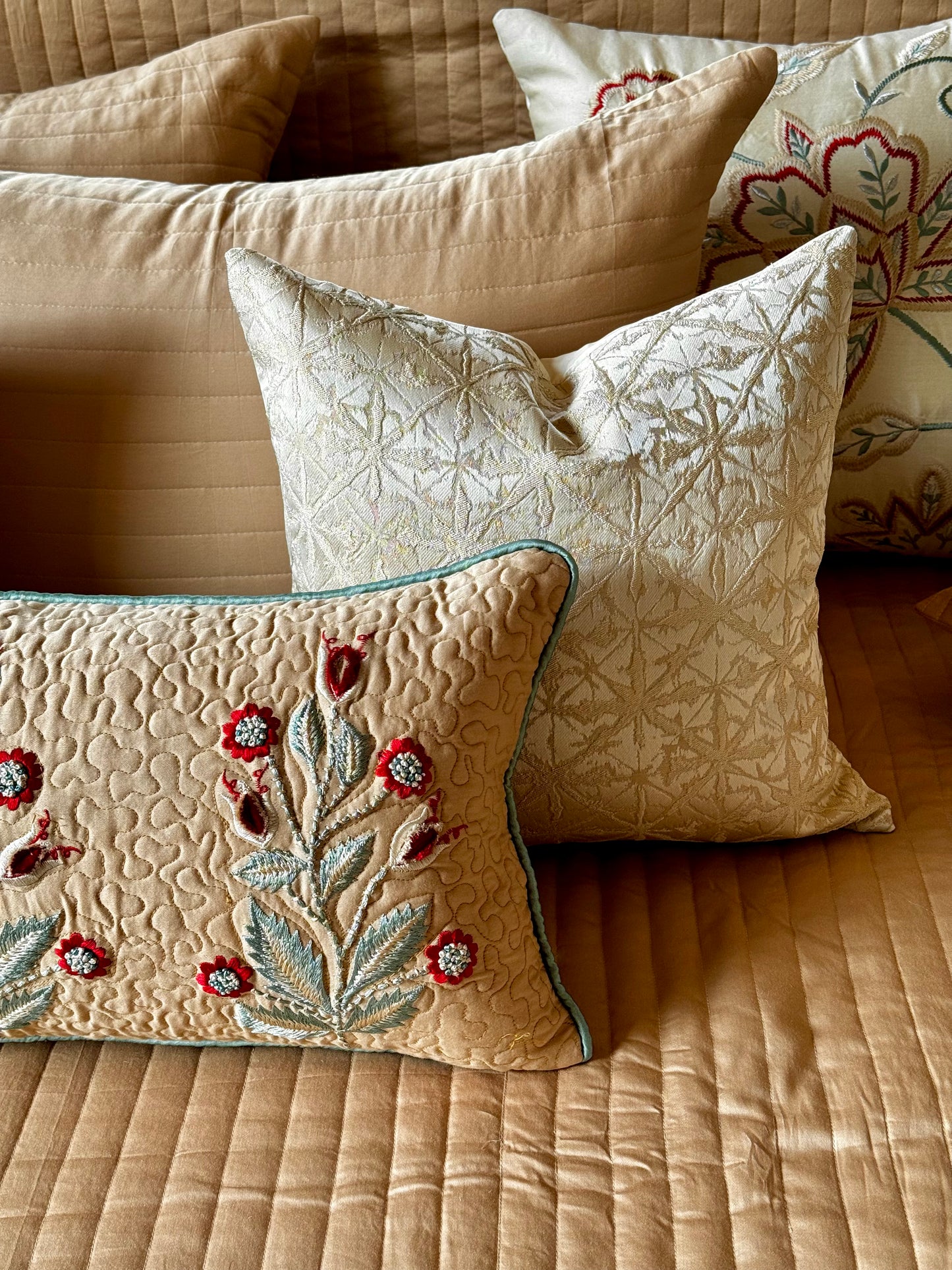 The JAIPUR Bedding Set