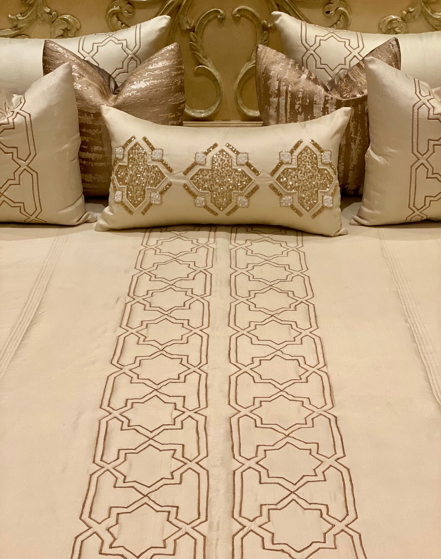 THE CREAM TREASURE BEDDING SET