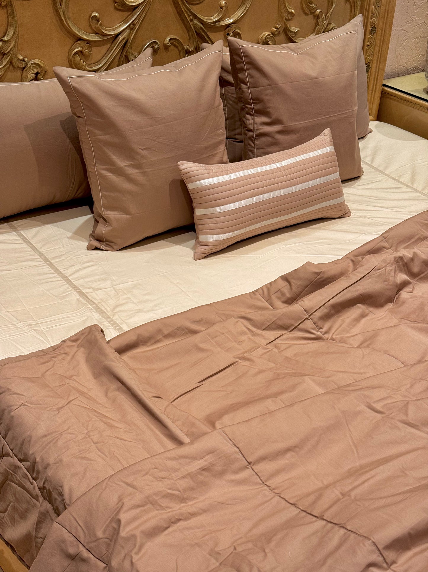 THE CARAMEL COTTON QUILT SET