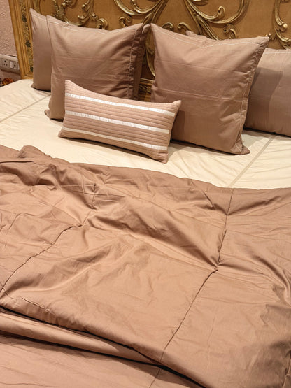 THE CARAMEL COTTON QUILT SET