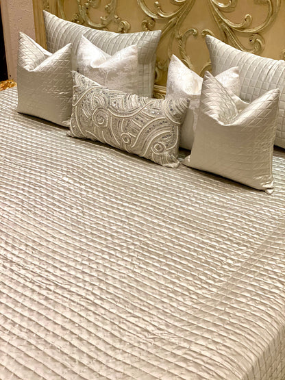 The Cobblestone Bedding Set