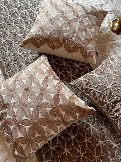 The Baguette Bedding Set