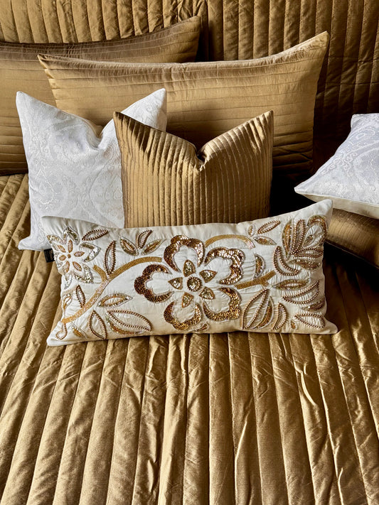 THE GOLD GARDEN BEDDING SET