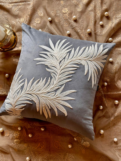 THE GREY LEAFLET ACCENT CUSHION