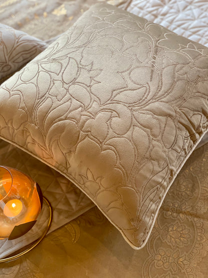 THE GOLD MARBLE CUSHION COVER