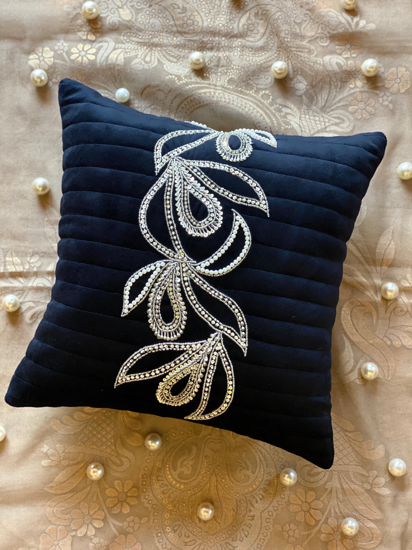 THE BLACK CRYSTAL CUSHION COVER