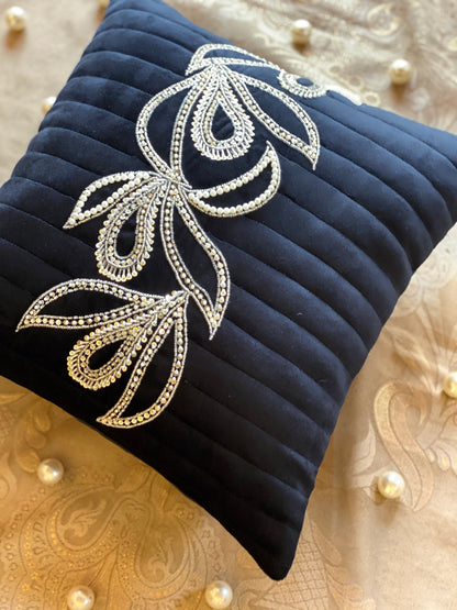 THE BLACK CRYSTAL CUSHION COVER