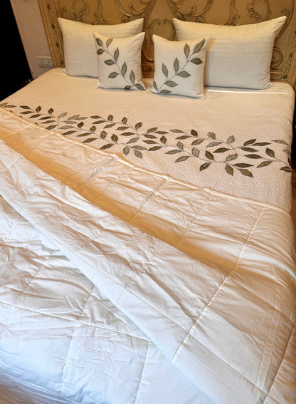 THE PURE COTTON FALL QUILT SET