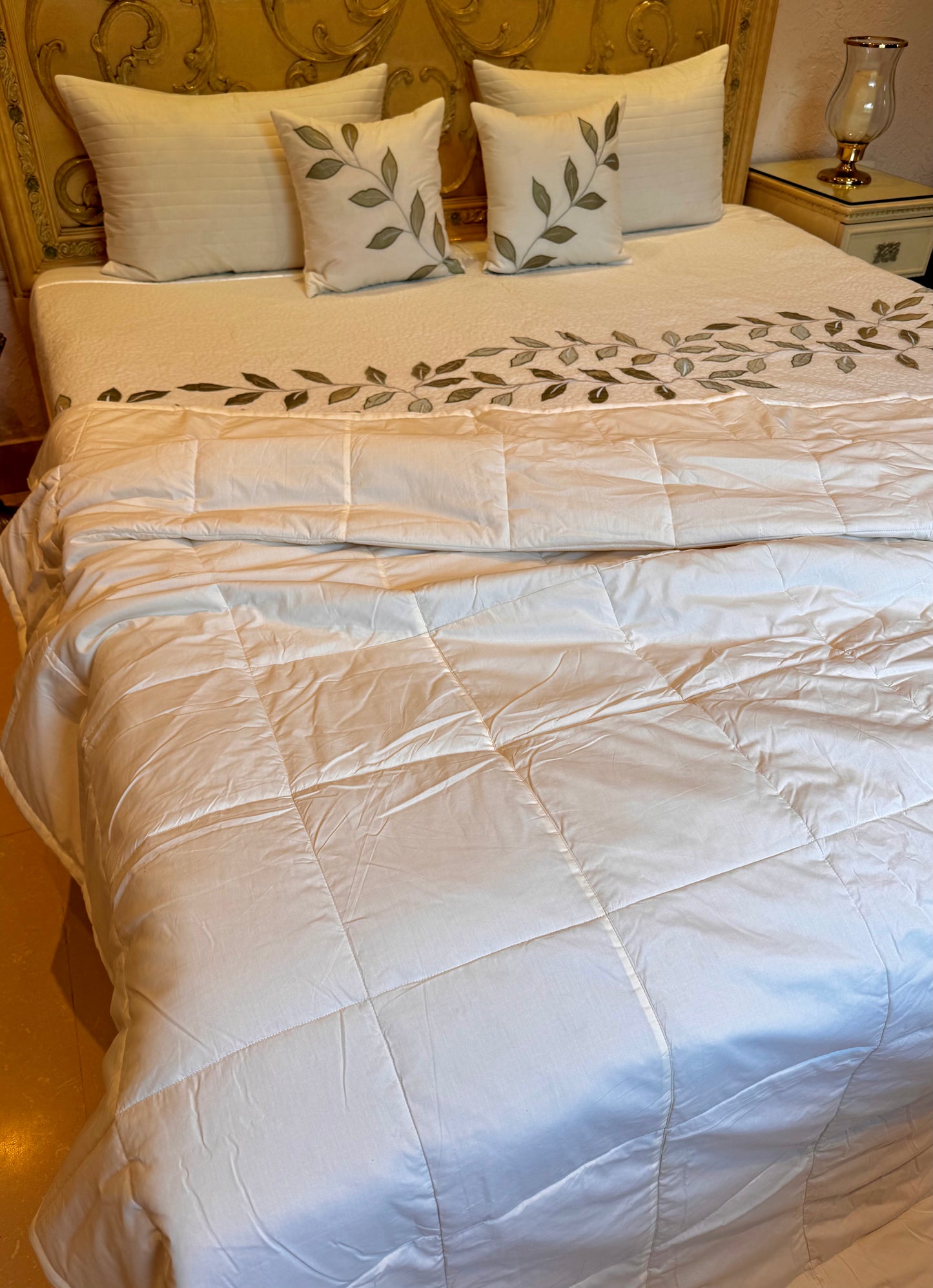 THE PURE COTTON FALL QUILT SET