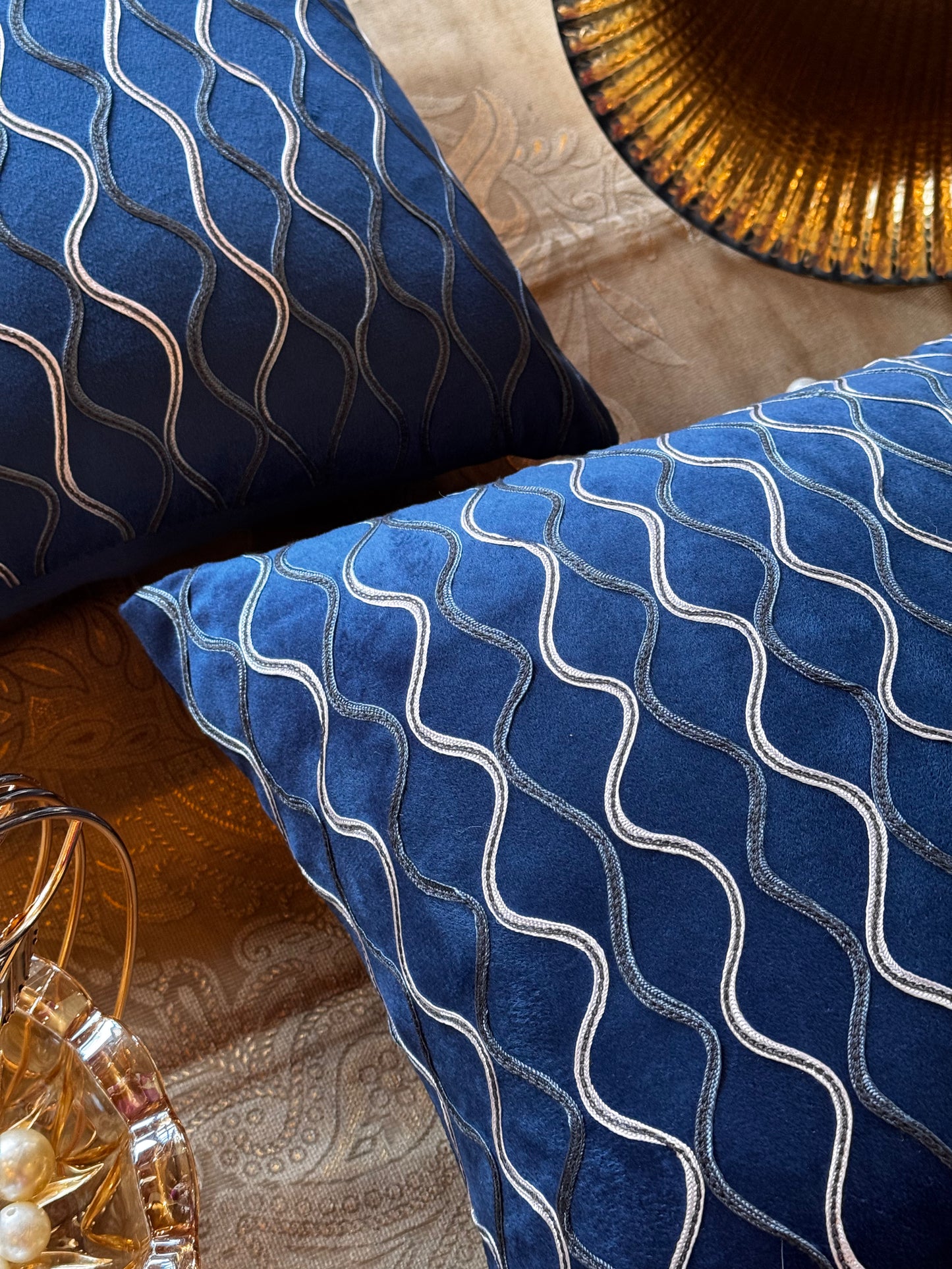 THE BLUE WAVY CUSHION COVER