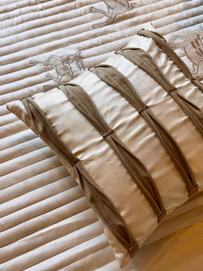 THE GOLD PLEAT CUSHION COVER