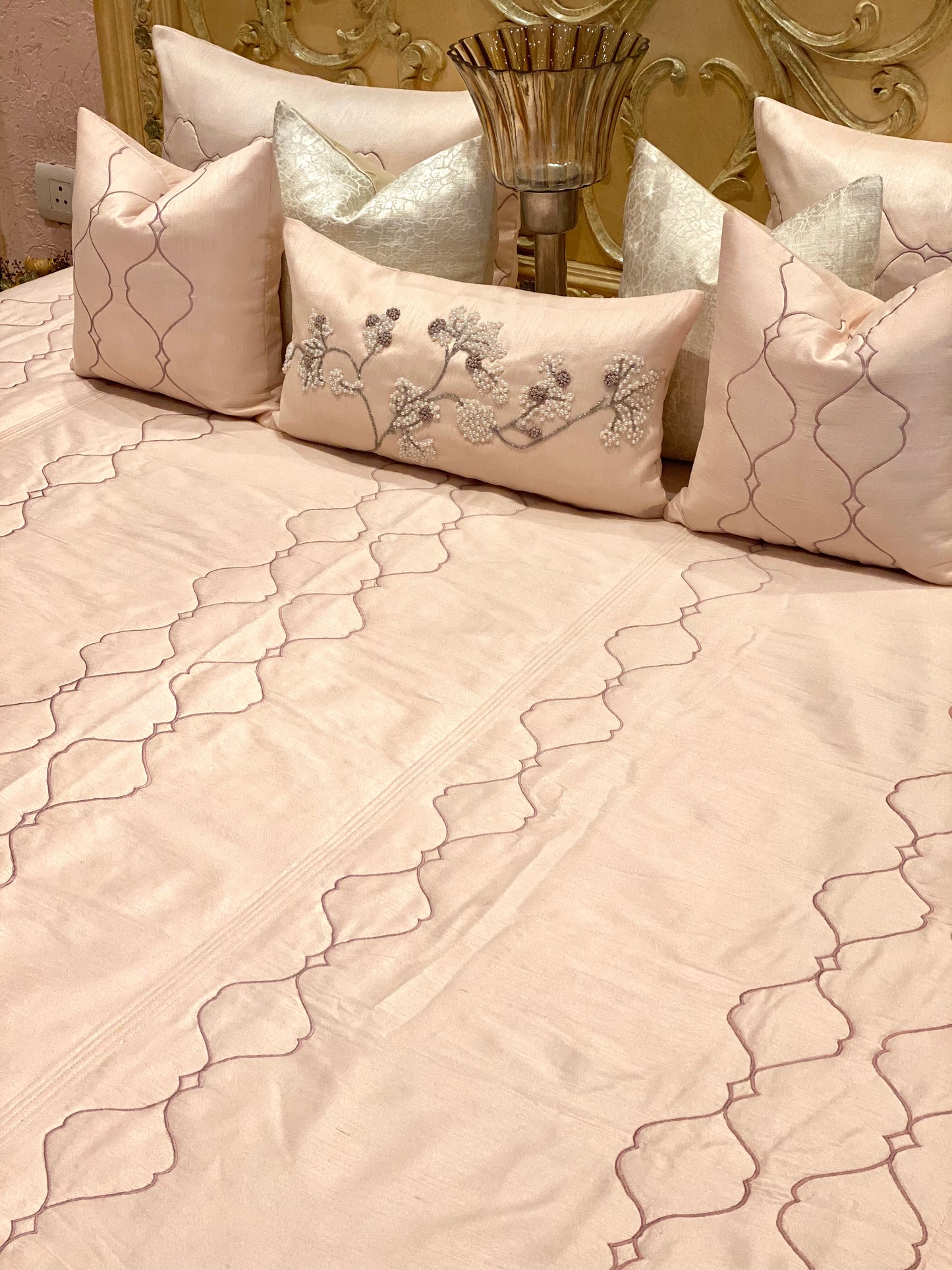 THE CHERRY BLOSSOM BEDDING SET