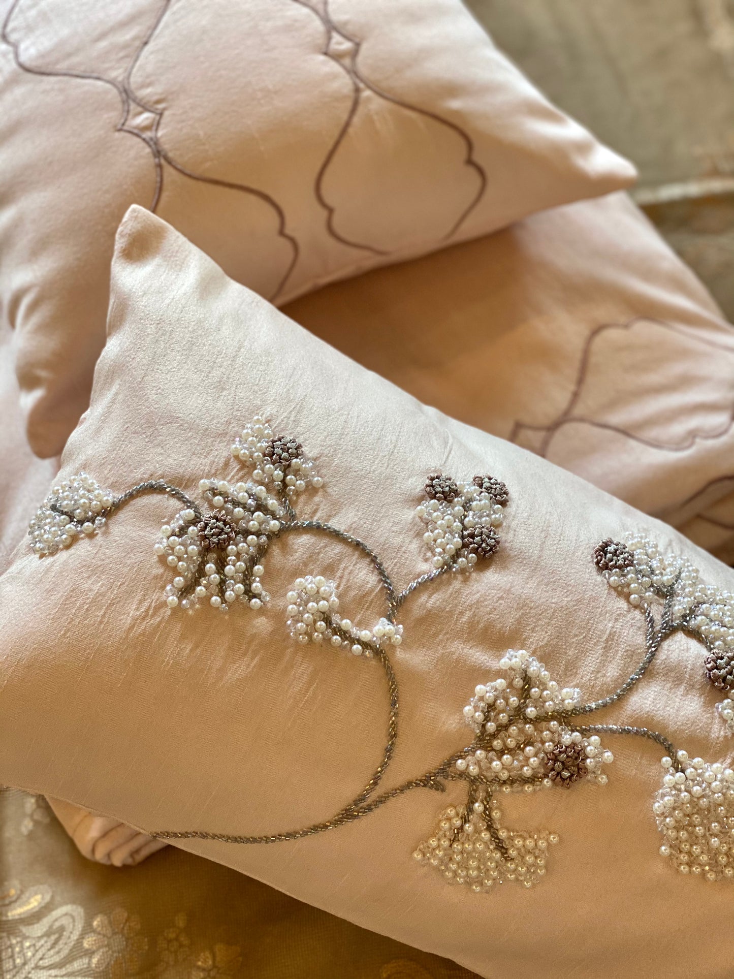 THE CHERRY BLOSSOM BEDDING SET