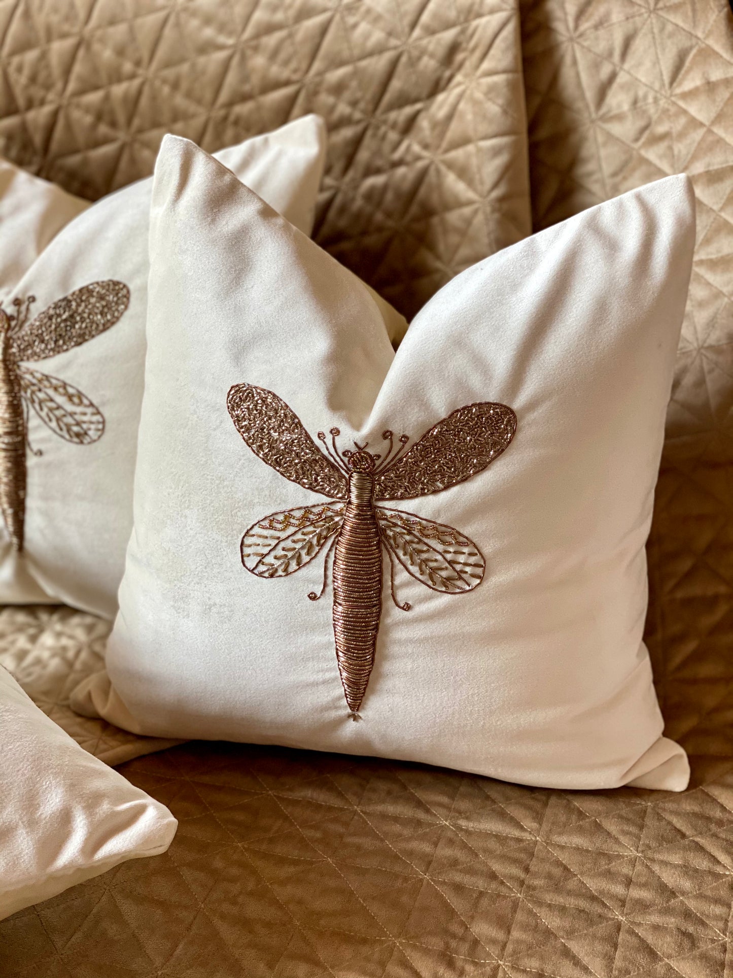 THE OFF-WHITE DRAGONFLY CUSHION COVER