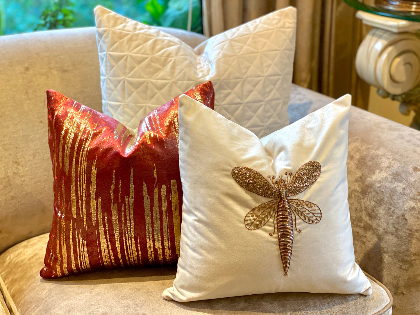 THE OFF-WHITE DRAGONFLY CUSHION COVER