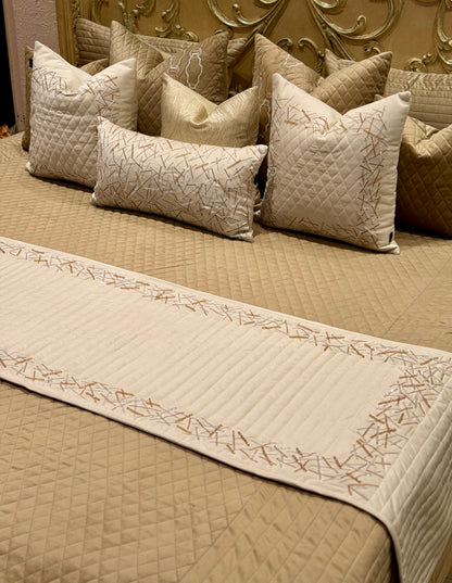 THE GOLD CHOPSTICKS BEDDING SET