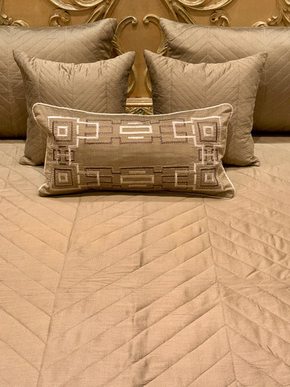 THE GOLD THISTLE BEDDING SET