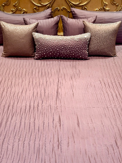 THE DUSTY MAUVE BEDDING SET