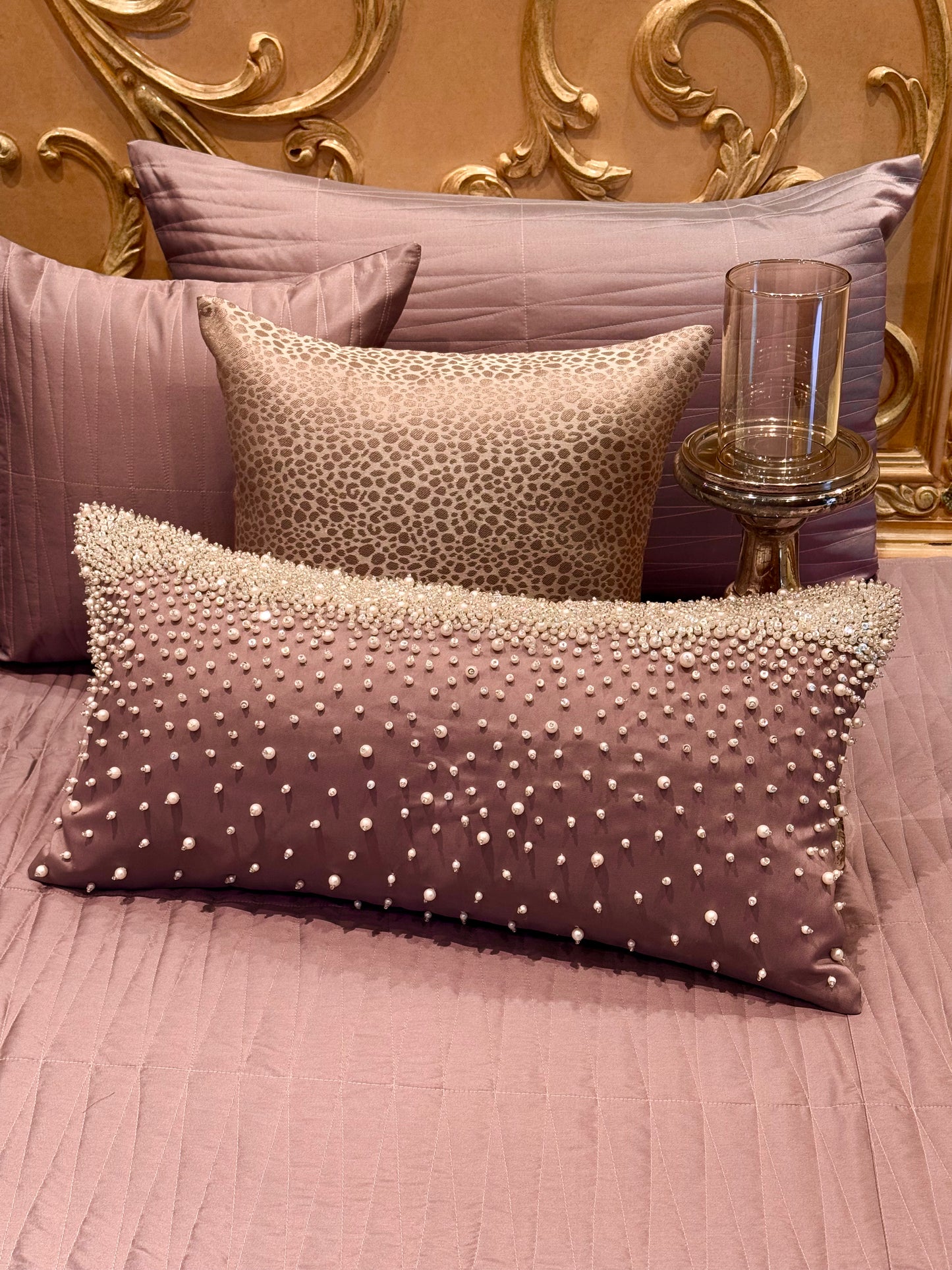 THE DUSTY MAUVE BEDDING SET