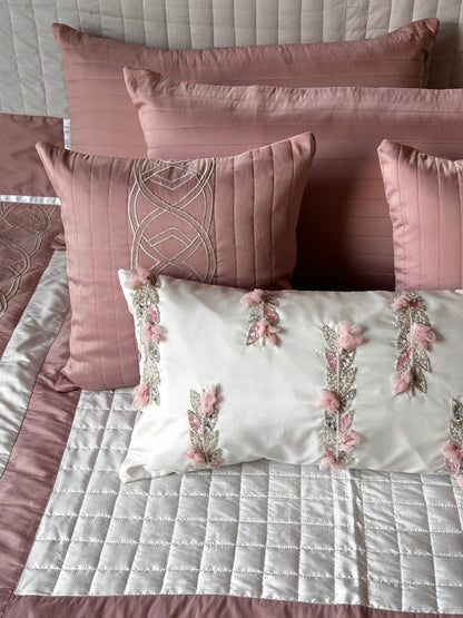 THE ROSE PINK LINK BEDDING SET