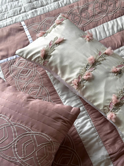 THE ROSE PINK LINK BEDDING SET