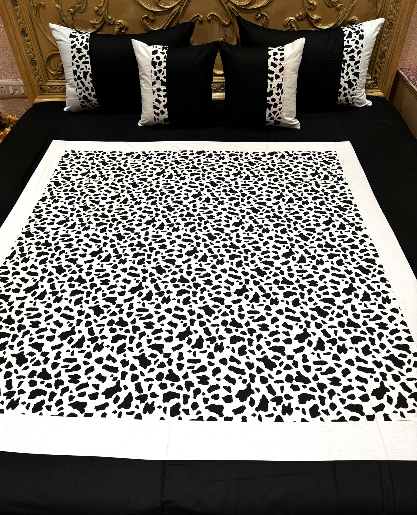 THE PURE COTTON MOO BEDSHEET