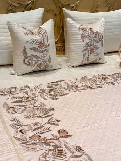 THE BOTANIC BEDDING SET