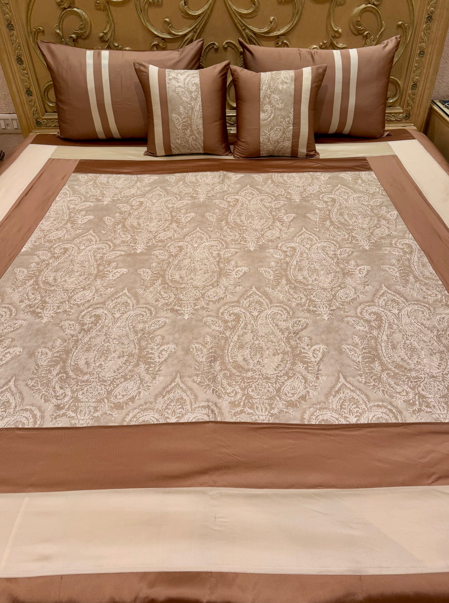 MARHABA BEDSPREAD