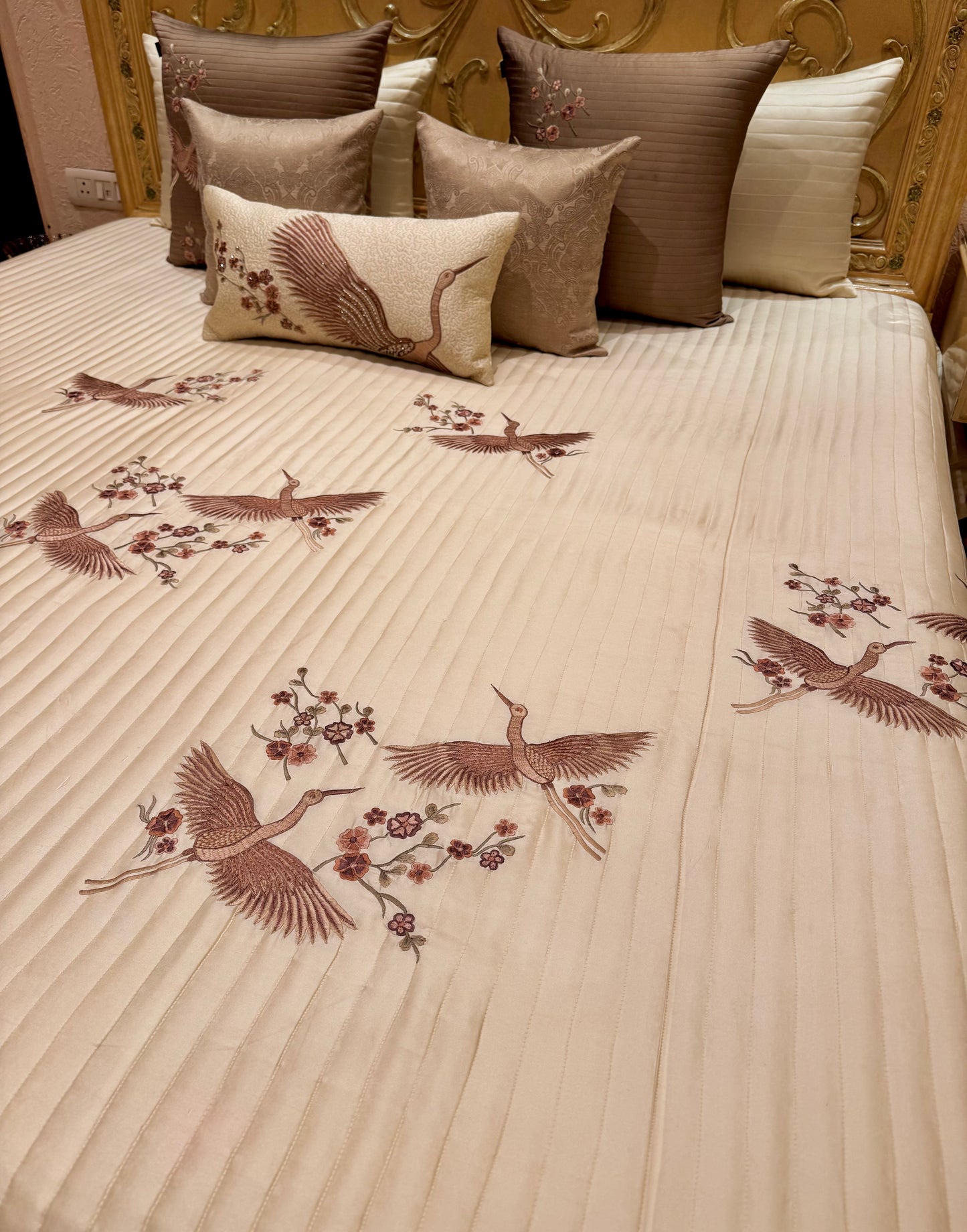 THE BUTTER CREAM FERN  BEDDING SET