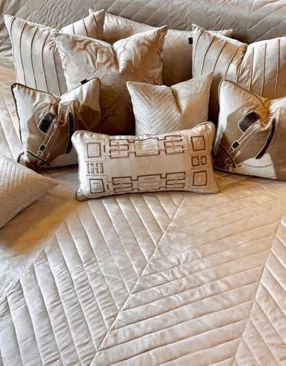 THE OYSTER EQUESTRIAN BEDDING SET