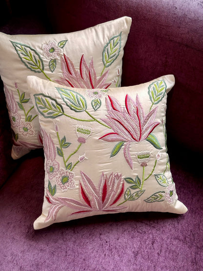 THE FIDA ACCENT CUSHION COVER