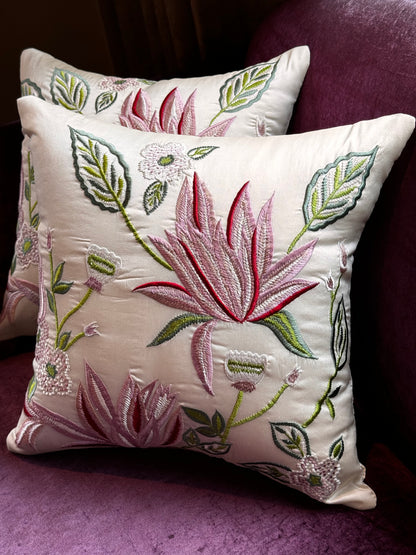 THE FIDA ACCENT CUSHION COVER