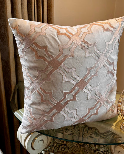 THE BEIGE STAR CUSHION COVER