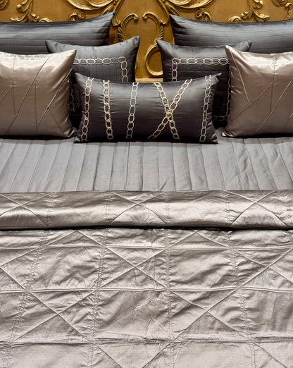 THE GREY SEPHORA QUILT SET