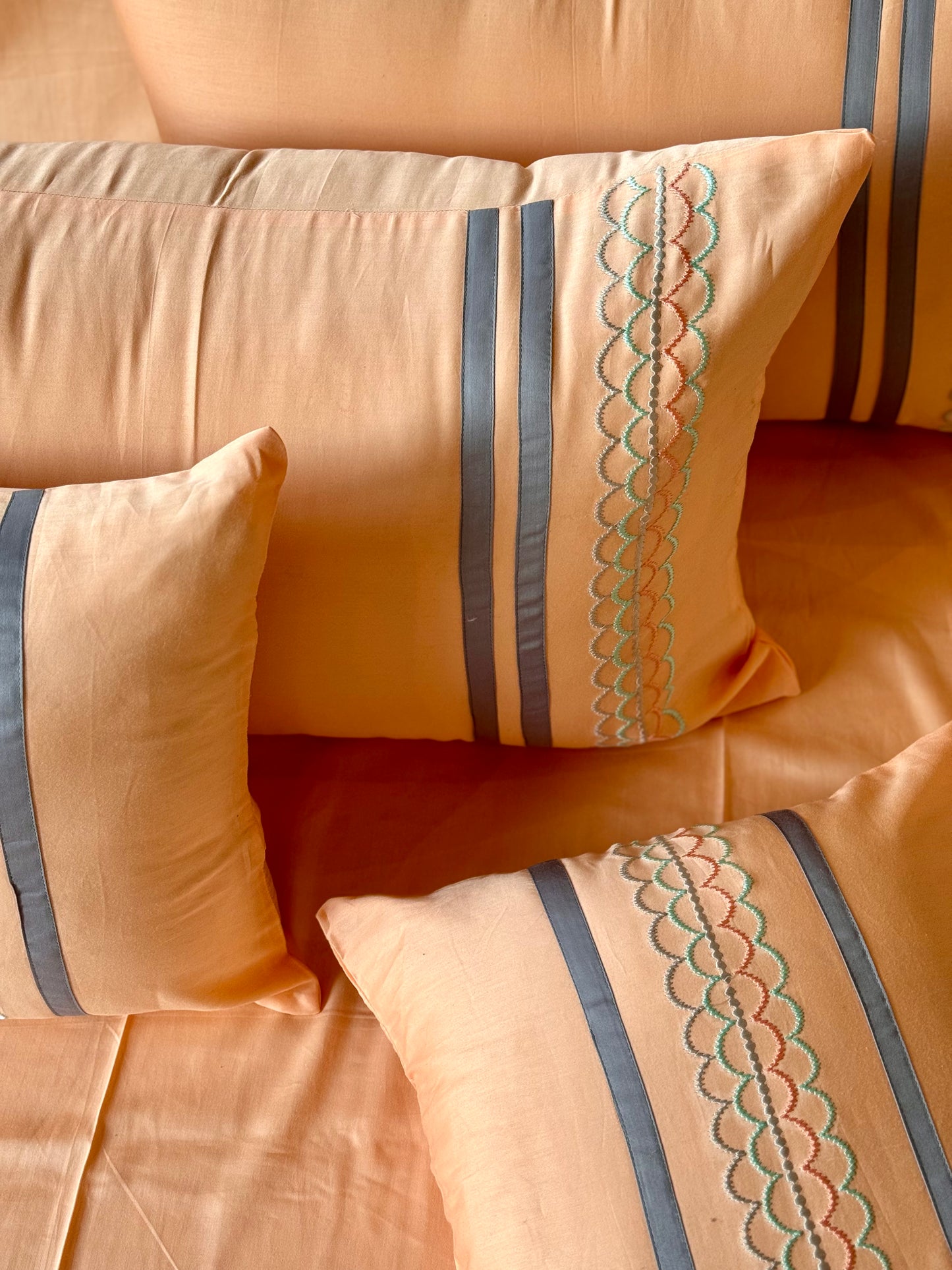 THE PEACH BLISS BEDSHEET