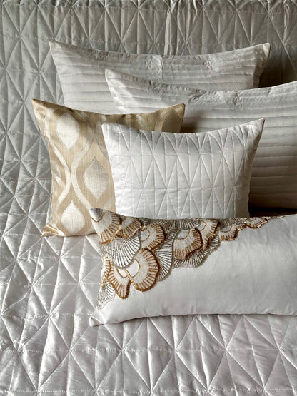 OFF-WHITE SEASHELL BEDDING SET