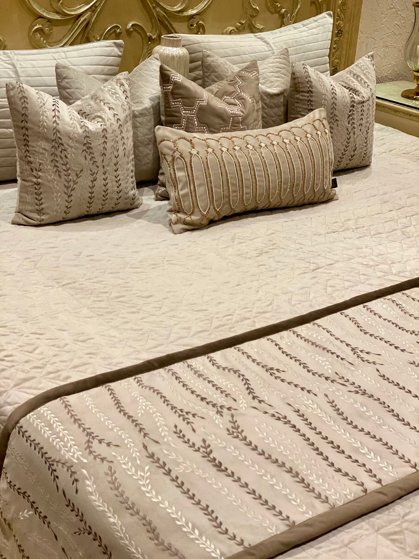 The Birchwood Bedding Set