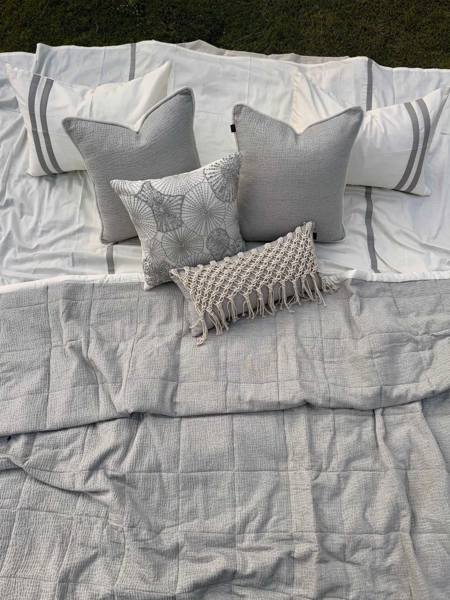 THE GREY MINK BEDDING SET