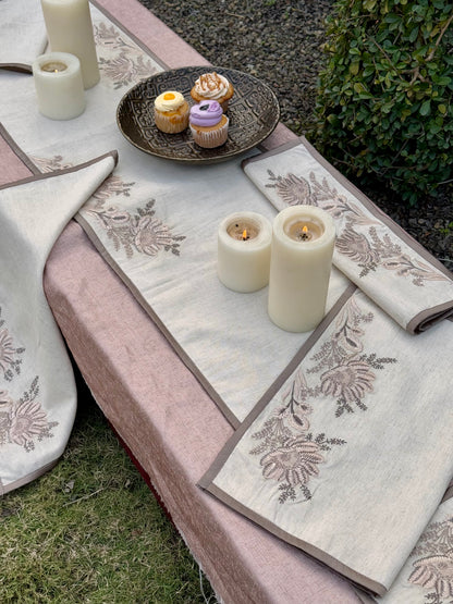 THE BEIGE HONEYSUCKLE DINING SET