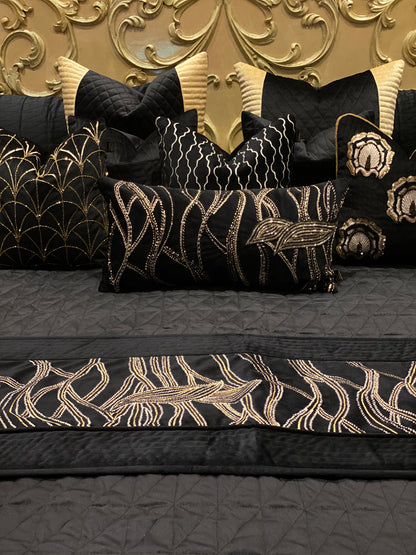 THE MAZE BEDDING SET