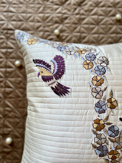 THE HUMMING BIRD CUSHION COVER