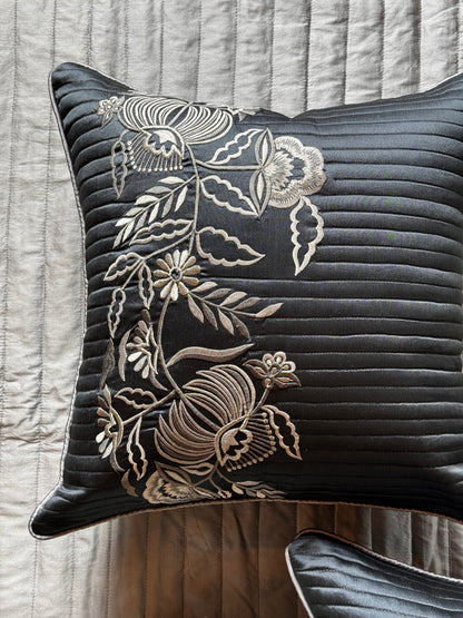 THE GREY ORCHID CUSHION COVER