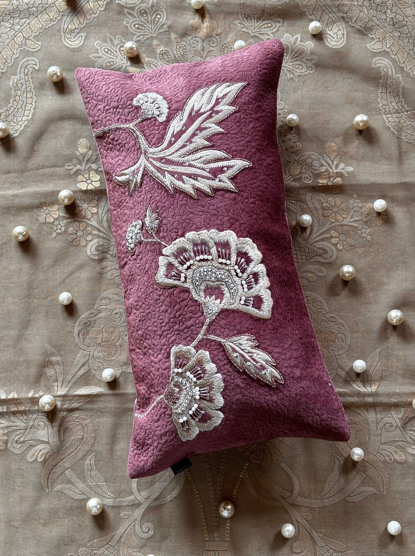 THE PINK CARNATION LUMBAR ( WITH INSERT)